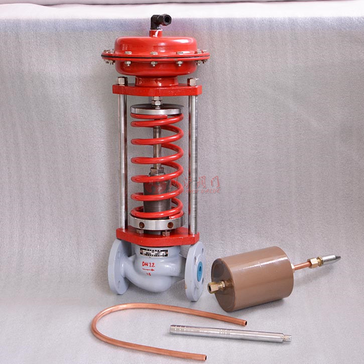 自力式調節閥冷凝罐實物圖